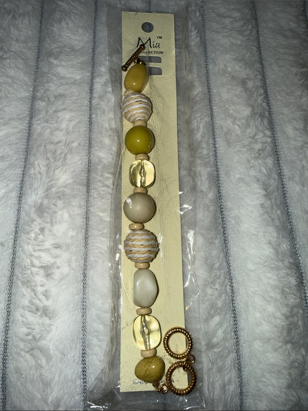 MIA Mixed Bead Bracelet in Yellow and Cream